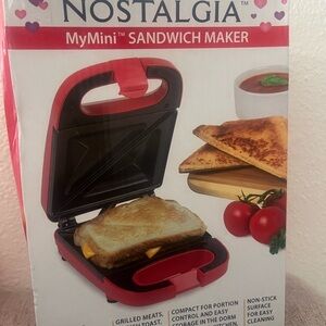 Nostalgia Red MyMini Sandwich Maker